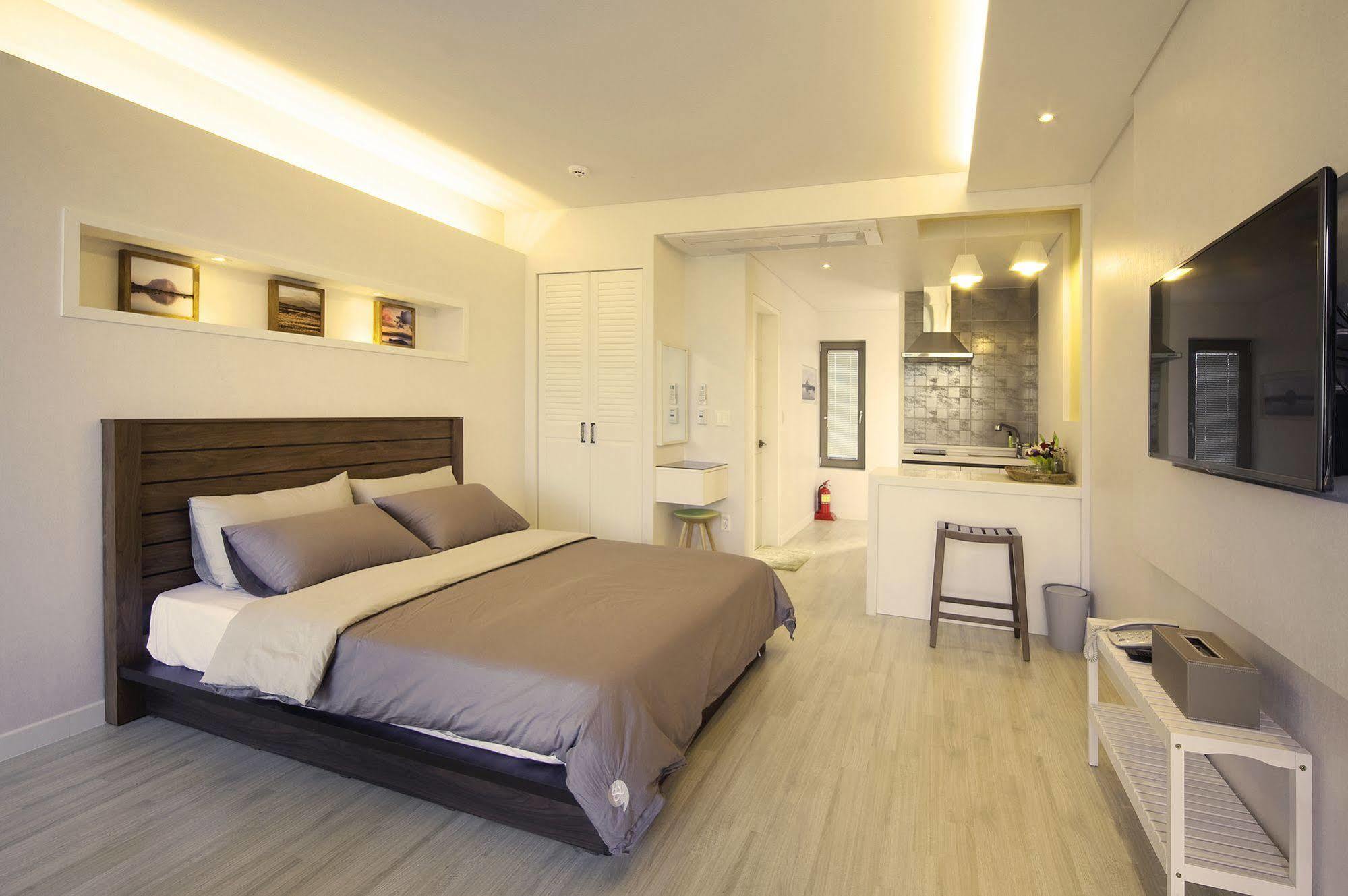 Comma&Spa Resort Seogwipo Eksteriør billede